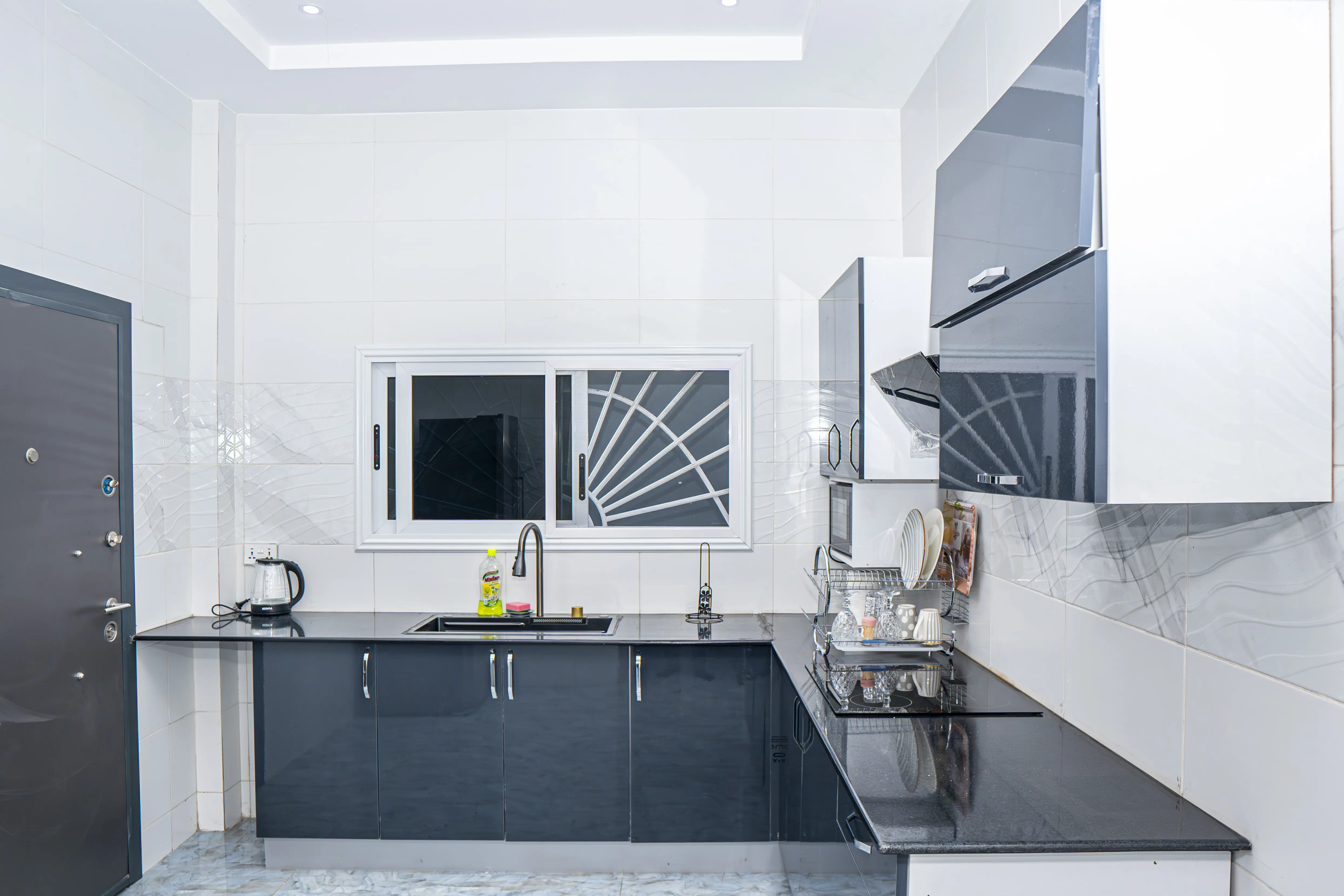 Diamond Edge Apartments31 (Copy).webp