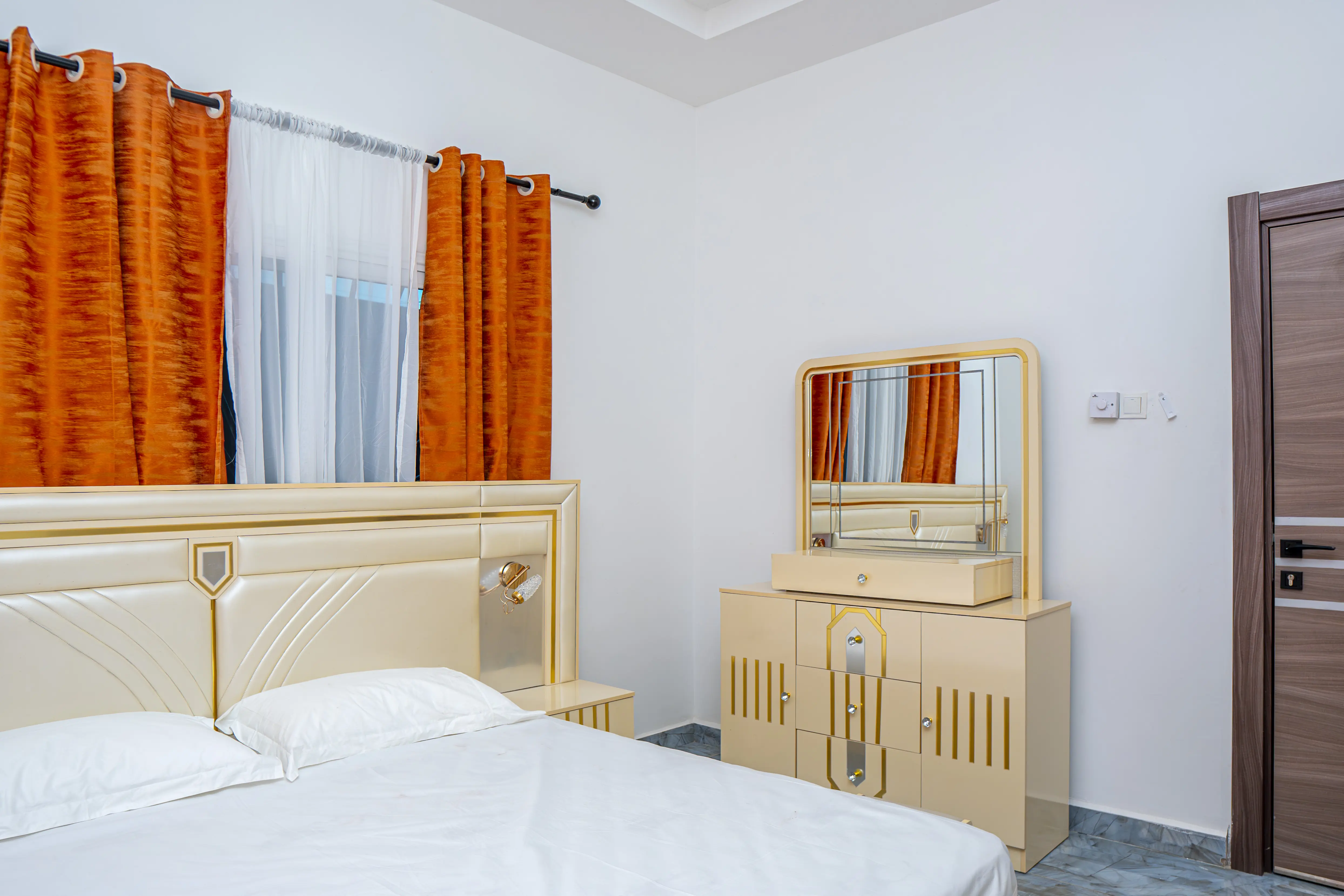Diamond Edge Apartments51 (Copy).webp
