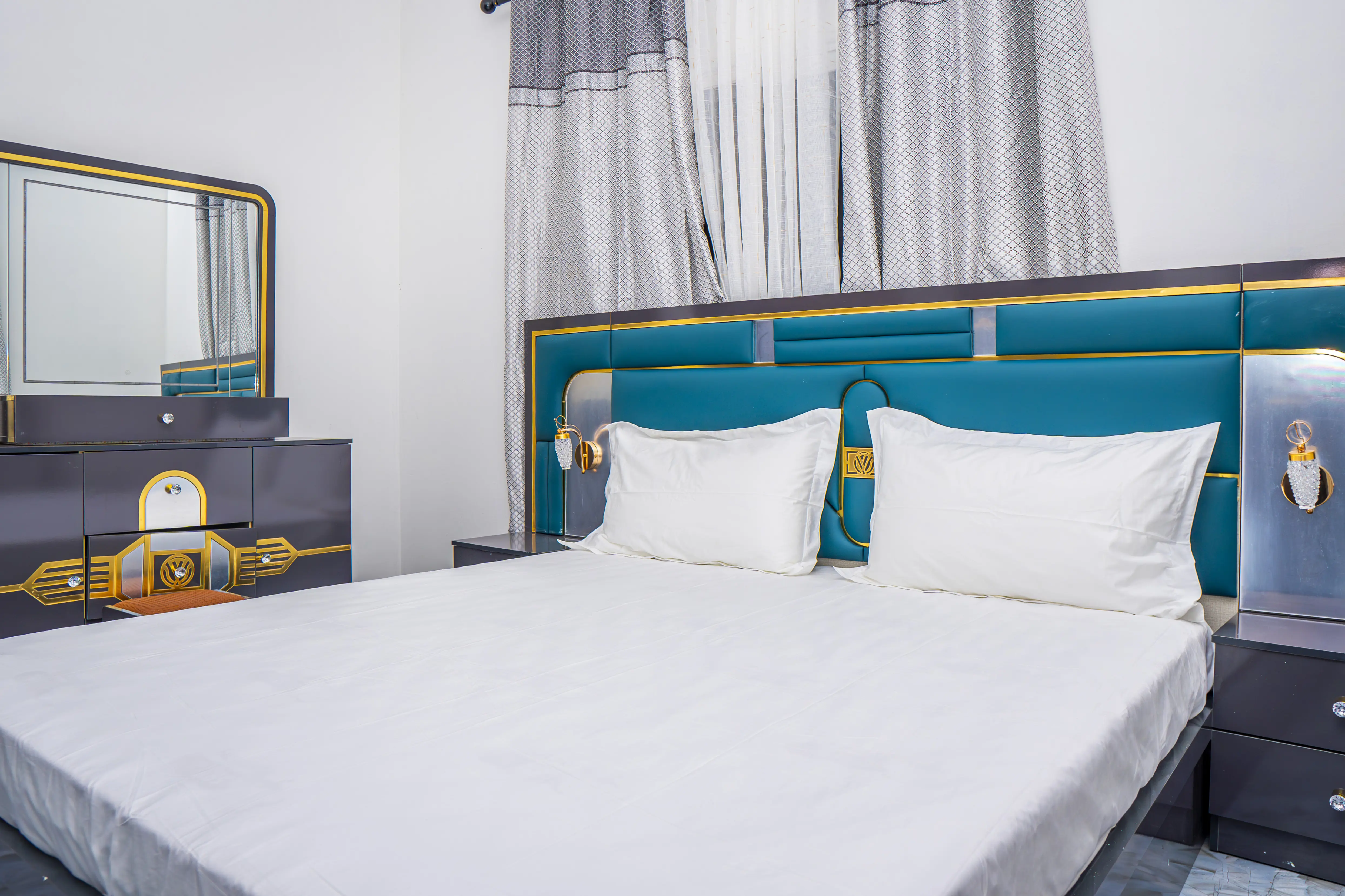 Diamond Edge Apartments191 (Copy).webp