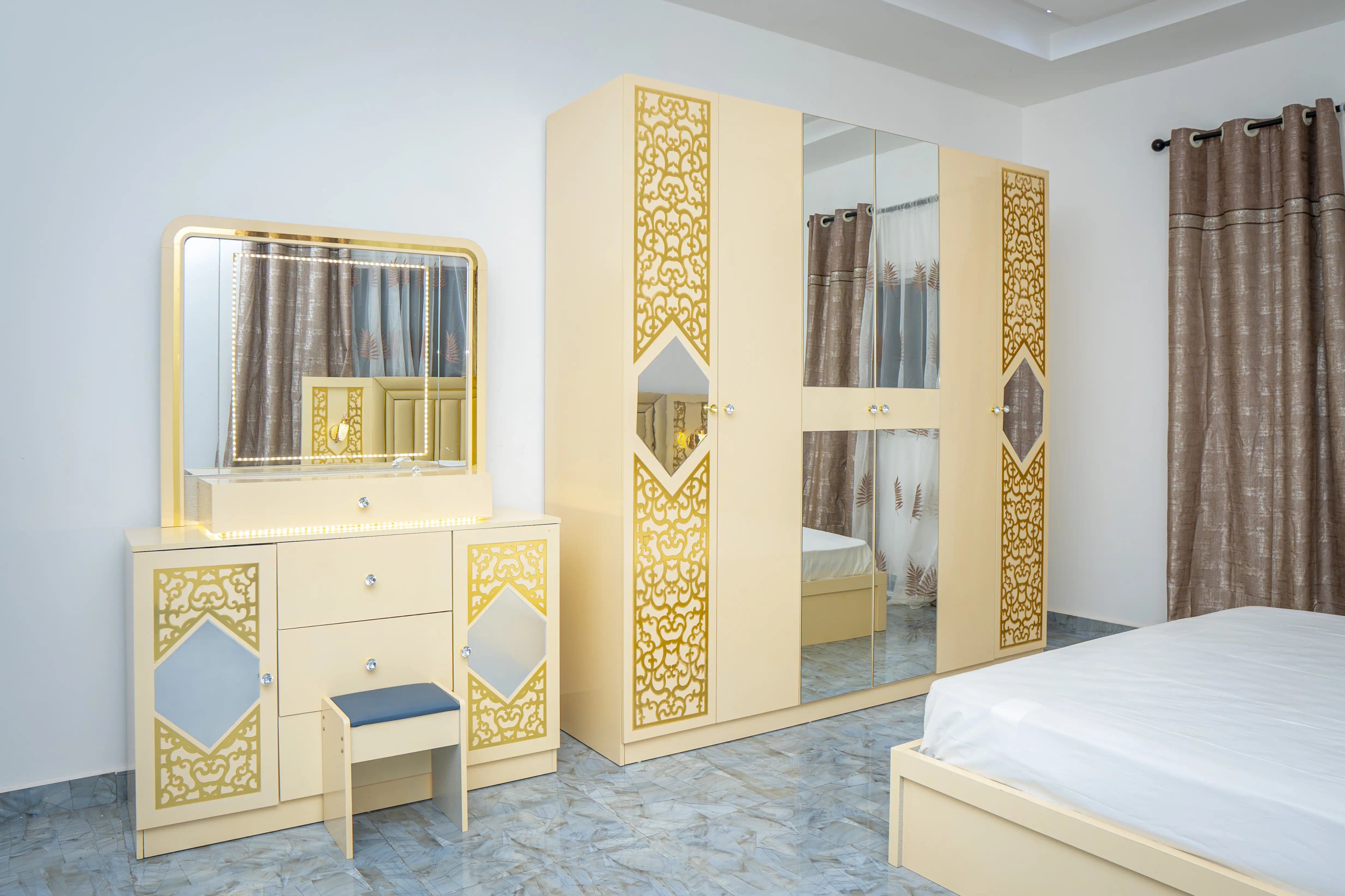 Diamond Edge Apartments681 (Copy).webp