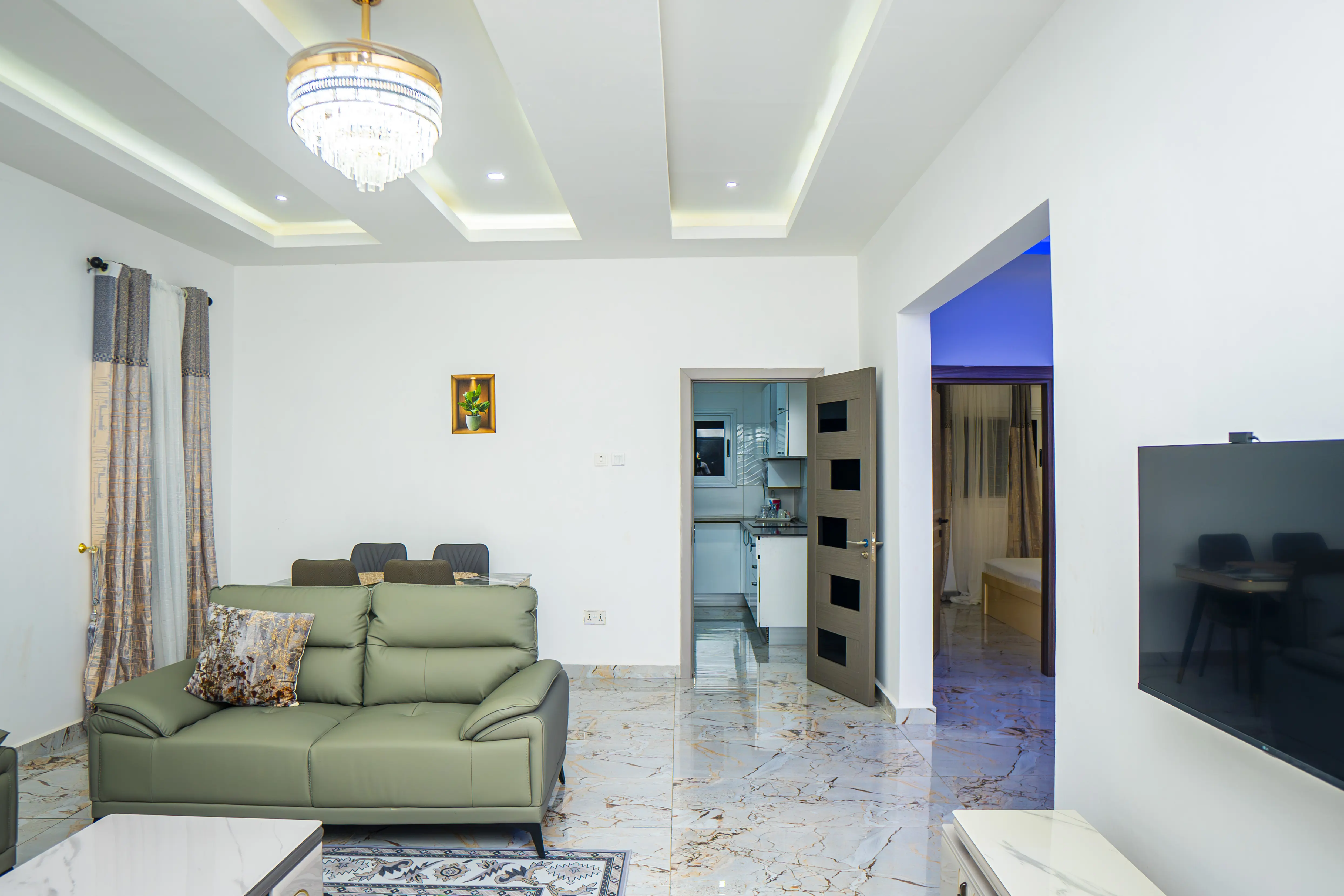 Diamond Edge Apartments391 (Copy).webp