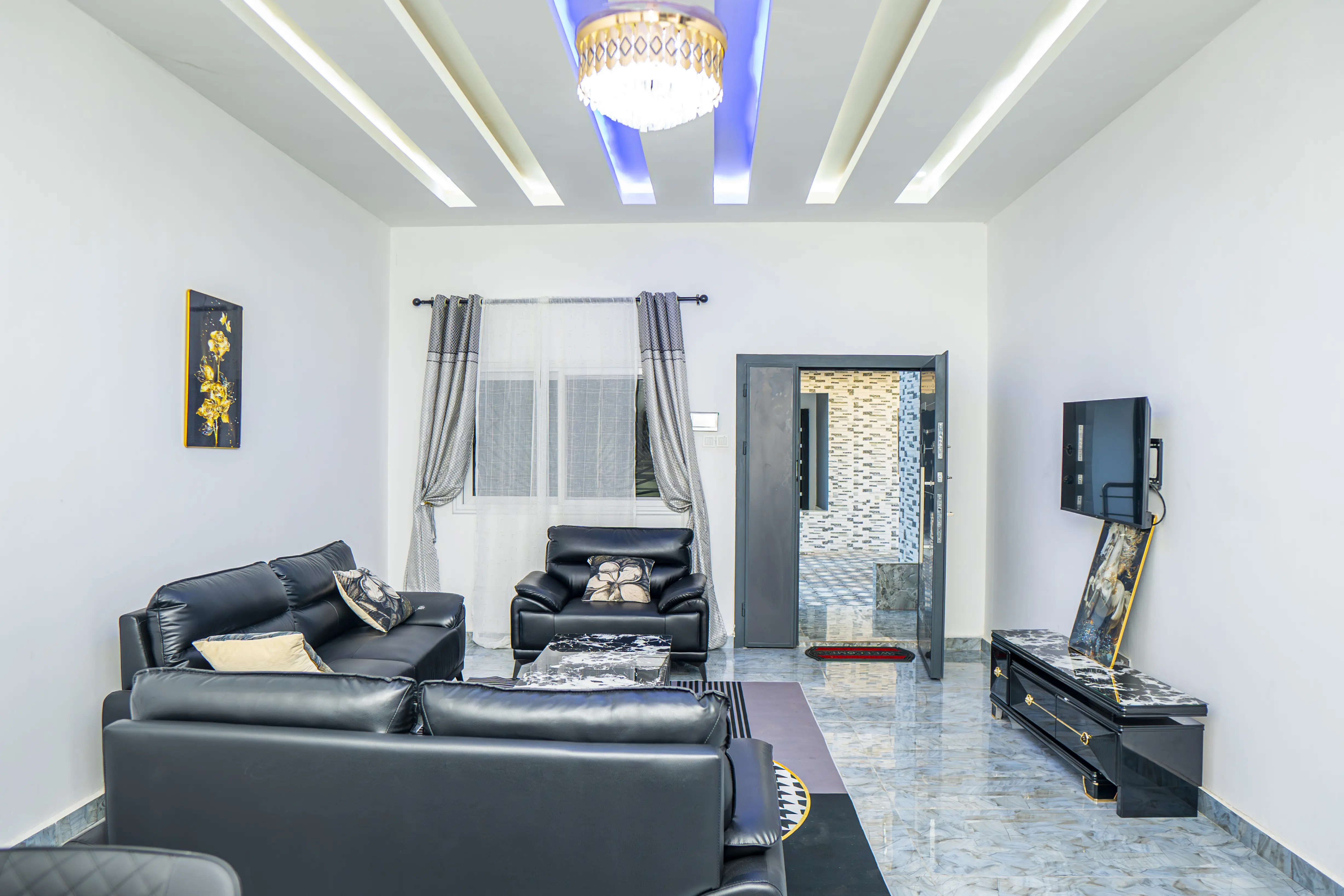 Diamond Edge Apartments121 (Copy).webp