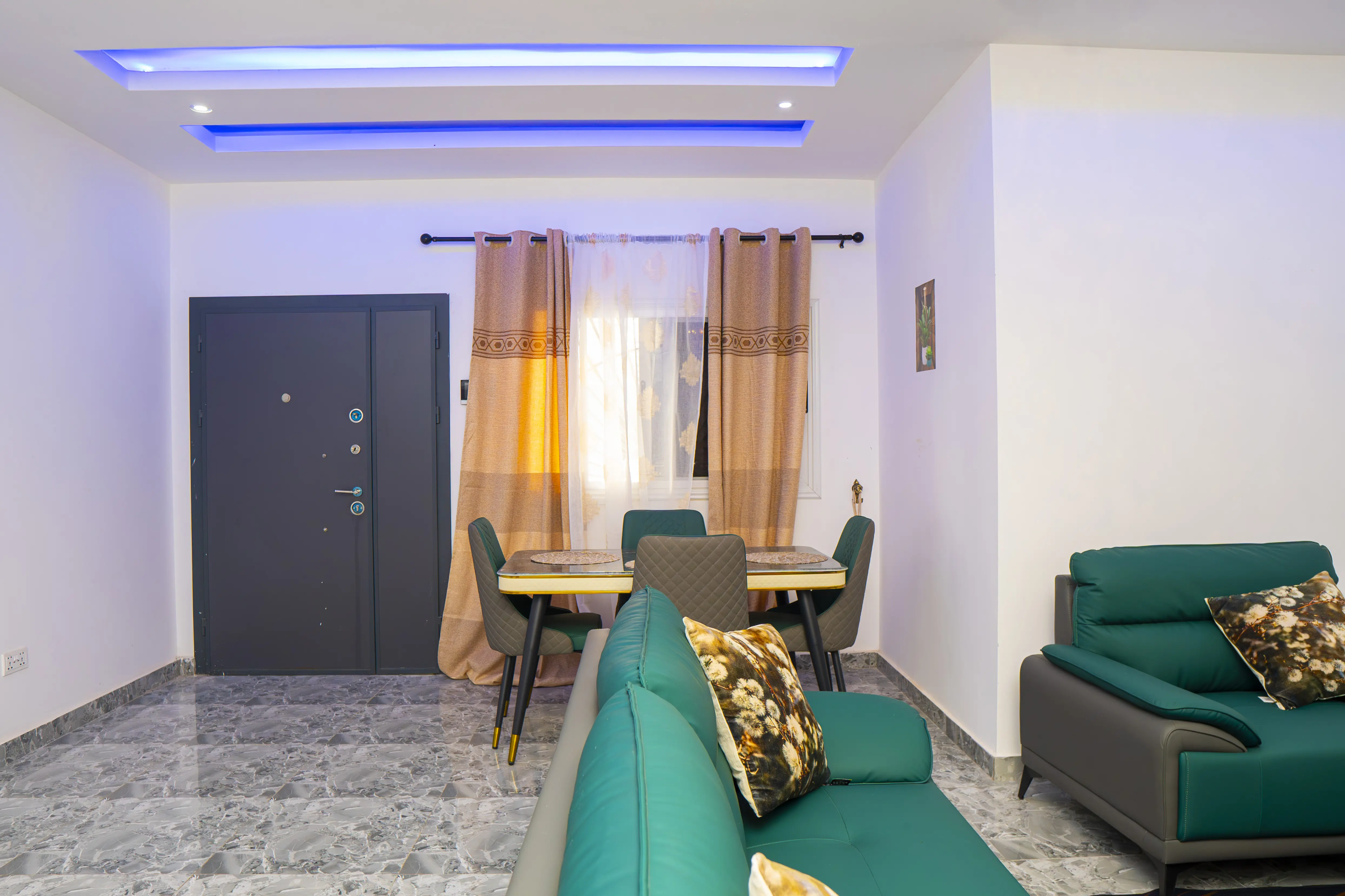 Diamond Edge Apartments971 (Copy).webp
